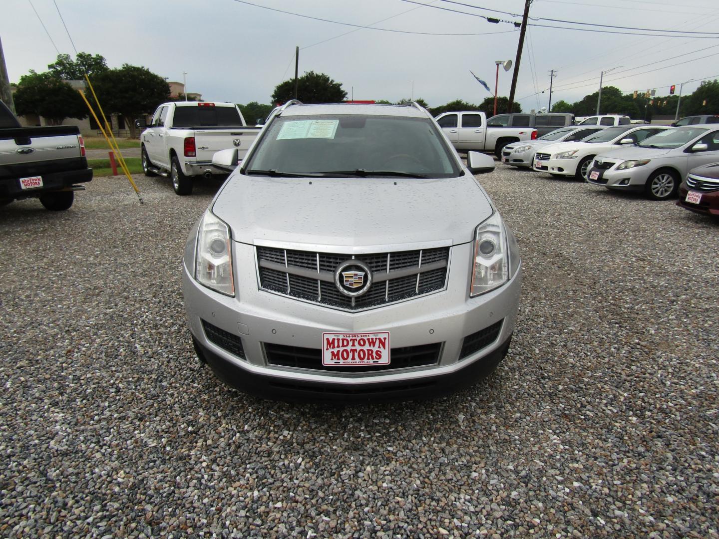 2011 Silver /Gray Cadillac SRX Luxury Collection (3GYFNAEY6BS) with an 3.0L V6 DOHC 24V engine, Automatic transmission, located at 15016 S Hwy 231, Midland City, AL, 36350, (334) 983-3001, 31.306210, -85.495277 - Photo#1